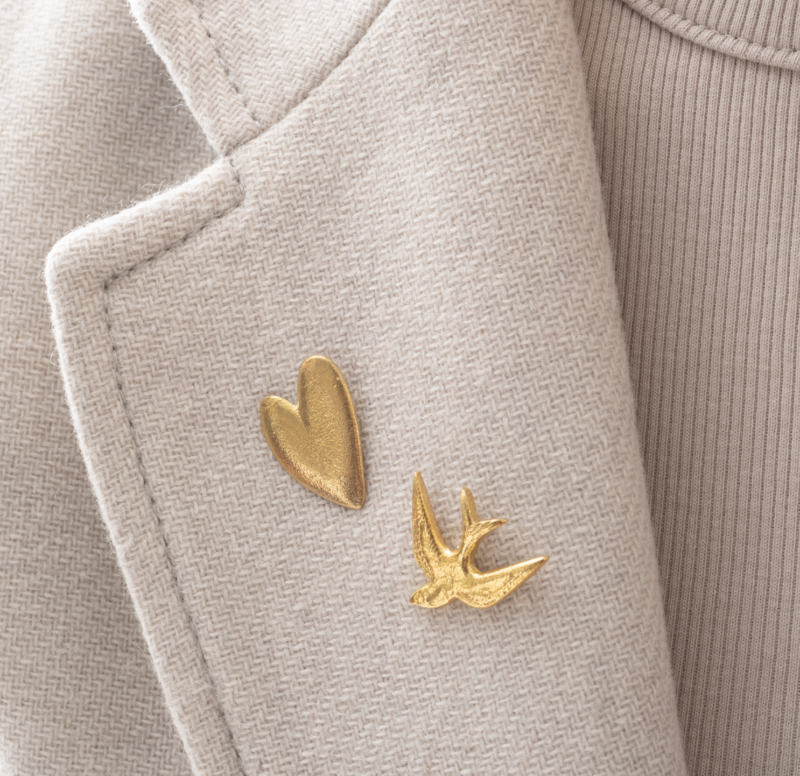 Screenshot 2023-03-25 at 08.58.51 broche gouden swallow