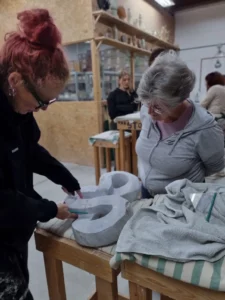 beeldhouwen in steen